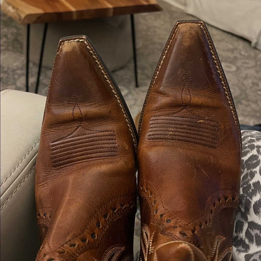 Ariat cowboy boot - Picture 8 of 9
